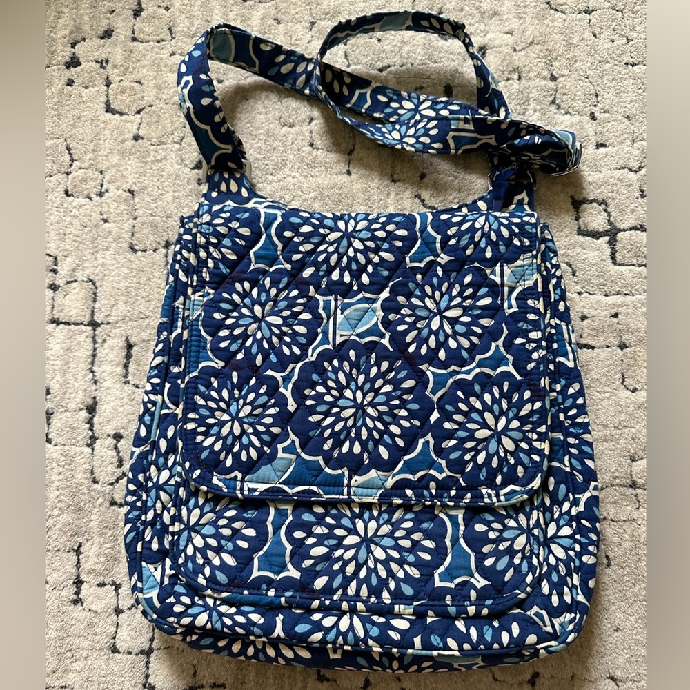 Vera Bradley blue floral shoulder bag